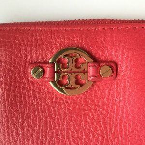 Tory Burch zip wallet/ coin purse/keyring in beautiful pink punch color